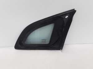 RENAULT Megane III (2008–2016) Tagumine küljeklaas (kere) 833070008R - 3