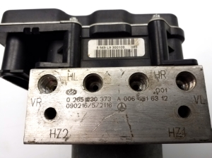Mercedes Benz B-Class 245 (2005–2011) ABS bloks 0265950986 - 2