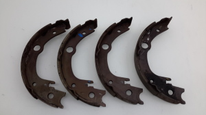 TOYOTA Avensis T25 (2003–2008) Handbremsbacken 0449505040 - 5