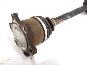 NISSAN Pathfinder R51 (2005–2012) Tagumine veovõll ja selle osad - 2