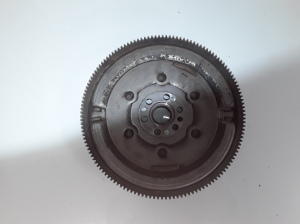  Clutch flywheel 