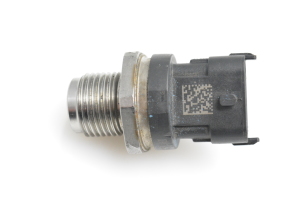 Opel Corsa D (2006–2014) Kraftstoffhochdrucksensor 0281006158