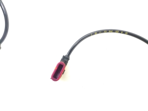 Mercedes Benz E-Class W207 (2009–2017) ABS-Sensor hinten A2075400317 - 2