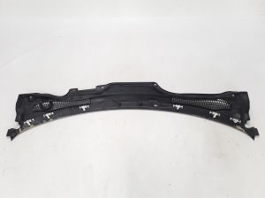 VOLVO C70 II (2006–2013) Windlaufverkleidung (Scheibenwischerabdeckung) 30745377 - 3