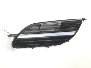 Front grille - 62330BU000
