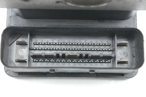Mazda 2 (2003–2007) ABS plokk D351437A0B - 2