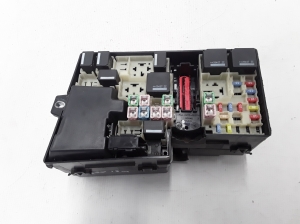  Fuse block holder under the hood 