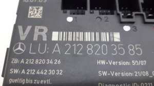 Mercedes Benz GLK-Class 204 (2008–2015) Priekšējo durvju vadības bloks A2128203585 - 2
