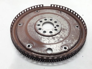  Clutch flywheel 