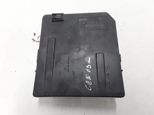 RENAULT Scenic (2003–2010) Kaitsmeploki hoidik kapoti all 8200481866 - 3