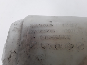 RENAULT Scenic (2003–2010) Esiklaasi pesuvedeliku paak 8200104706 - 2