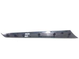 Mercedes Benz C-Class 204 (2007–2014) Esiukse polstri ilupaneel A2047300622 - 2