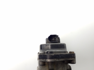  EGR valve 