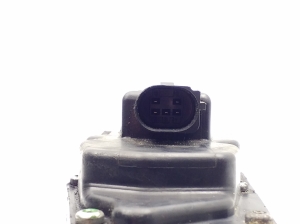  EGR valve 