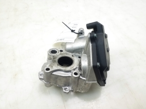  EGR valve 