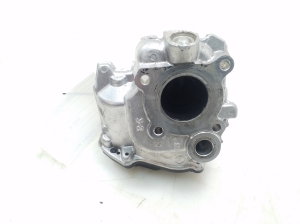  EGR valve 