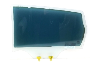  Glass rear side door 