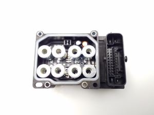 ABS-Steuergerät (elektrischer Teil) - 6R0907379C