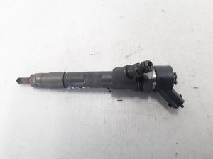  Fuel injector 