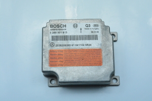 Mercedes Benz CLK-Class 209 (2002–2009) Airbagsteuergerät 0285001813