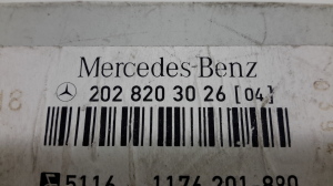 Mercedes Benz C-Class 202 (1993–2001) Relais A2028203026 - 3