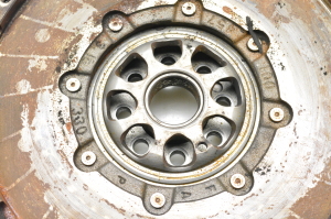  Clutch flywheel 