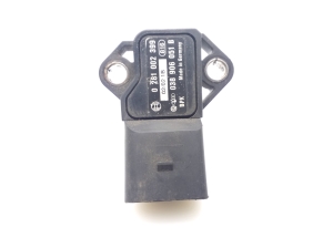 Volkswagen Golf V (2003–2009) Intercooler sensor 038906051B - 3