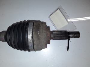 RENAULT Megane III (2008–2016) Front drive shaft and its parts 391008633 - 2