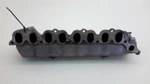  Intake manifold 