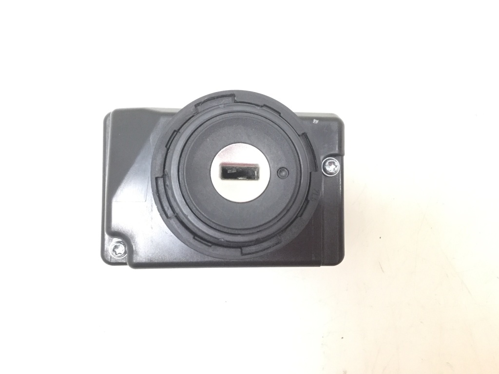 Used Volkswagen Touareg Ignition switch 3D0905865C
