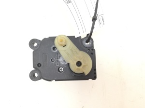 Opel Signum (2003–2008) Heater flap actuator 09180204 - 3