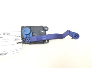 Heater flap actuator - 006862N