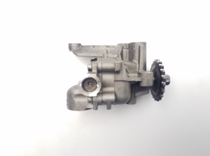 AUDI A2 (2000–2005) Oil pump 045115105C - 4