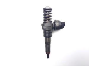 AUDI A4 B6 (2000–2005) Kütusepihusti 038130073AG - 4