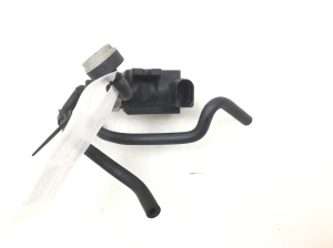 Volkswagen Touareg I (2002–2010) Magnetventil 1J0906627 - 4