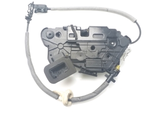 Volkswagen Golf VII (2012–2026) Front door lock 5K2837016D - 2