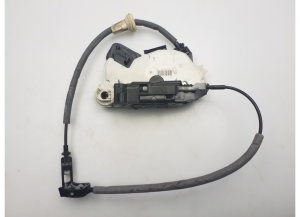 Volkswagen Golf VII (2012–2026) Front door lock 5K2837016D - 5