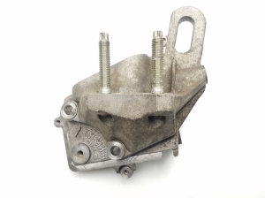 Motorhalter - 7S7G6F001AB