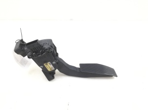 Opel Signum (2003–2008) Accelerator pedal 9186725 - 4