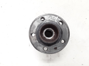  Rear hub 