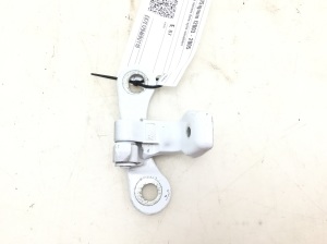 Rear side door upper hinge - 