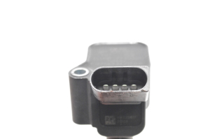 Volkswagen Golf VII (2012–2026) Ignition coil 04E905110K - 3