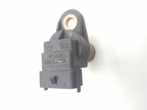 Mercedes Benz E-Class W211 (2002–2009) Nockenwellensensor A0031539728