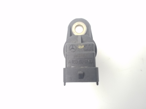 Mercedes Benz C-Class 203 (2000–2007) Nukkvõlli asendi andur A0031539728 - 3