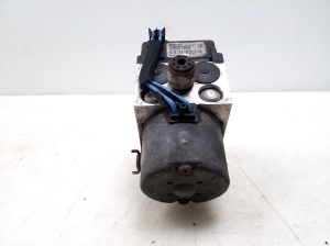 NISSAN Almera Tino V10 (2000–2006) ABS Steuergerät 476604U101 - 2