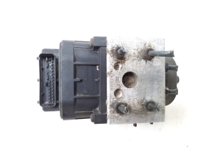 NISSAN Almera Tino V10 (2000–2006) ABS Steuergerät 476604U101 - 3