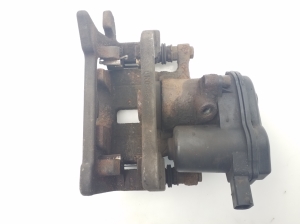 AUDI A4 B8 (2007–2016) Rear brake caliper 8K0615404B - 3