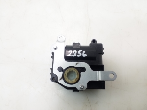 LEXUS IS (2013–2020) Salongi soojenduse klapi mootor 8710630620 - 3