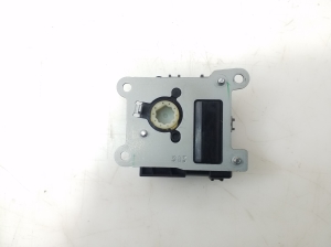LEXUS IS (2013–2020) Salongi soojenduse klapi mootor 8710630620 - 3