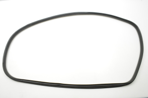  Rear side door sealing rubber 